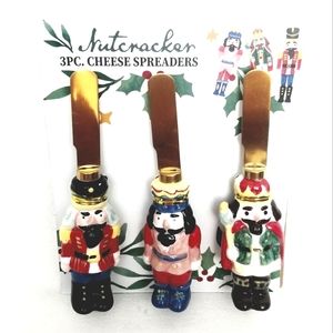 HOLIDAY  NUTCRACKER Cheese spreaders